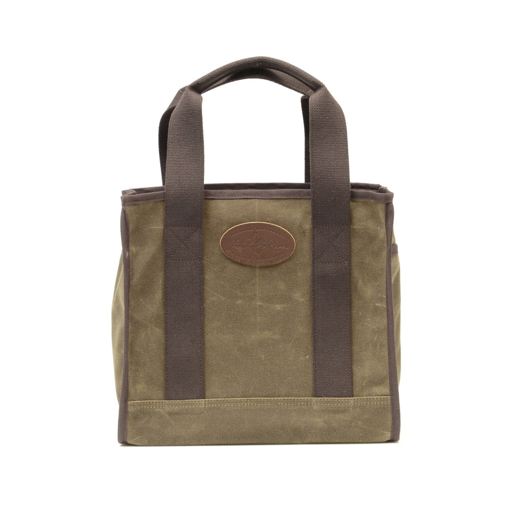 Strong webbed cotton handles that are sewn all the way to the bottom of the bag for additional strength when carrying heavy loads.